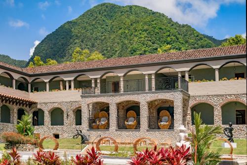 Бассейн , Hotel La Compania Del Valle in Эль Валье Де Антон Бассейн , Hotel La Compania Del Valle in Эль Валье Де Антон