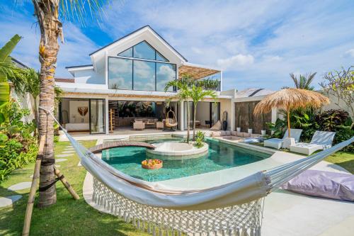 NEW! Palm Island Villa - 4BR Villa in Kerobokan