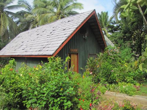 This photo about Atiu Villas shared on HyHotel.com