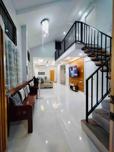 Fully Furnished Open-Layout Entire Home 4BRs, Cabadbaran City in 卡巴德巴蘭 Fully Furnished Open-Layout Entire Home 4BRs, Cabadbaran City in 卡巴德巴蘭