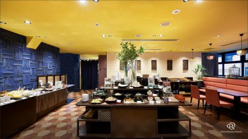 Food and beverages, Daiwa Roynet Hotel Kyoto ekimae PREMIER in Kyoto Food and beverages, Daiwa Roynet Hotel Kyoto ekimae PREMIER in Kyoto