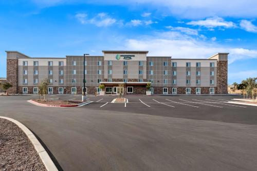 ทัศนียภาพภายนอกโรงแรม, WoodSpring Suites Gilbert - Mesa Gateway Airport in กิลเบิร์ต ทัศนียภาพภายนอกโรงแรม, WoodSpring Suites Gilbert - Mesa Gateway Airport in กิลเบิร์ต