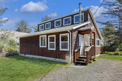 Rockaway Beach Surfer's Paradise in Rockaway Beach (OR) Rockaway Beach Surfer's Paradise in Rockaway Beach (OR)