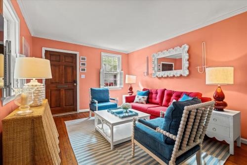 The George near Alexandria Archaeology Museum The George near Alexandria Archaeology Museum