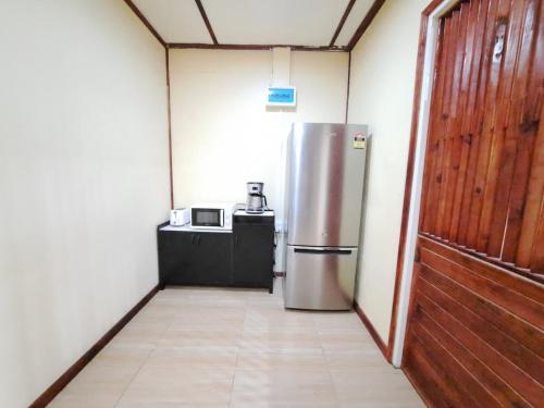 Big Family Space - 3 AC Bedrooms in Vaitele Big Family Space - 3 AC Bedrooms in Vaitele