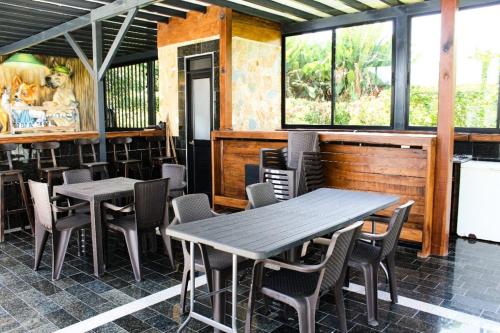 바/라운지, Finca con Piscina Privada in 벨몬테 바호 바/라운지, Finca con Piscina Privada in 벨몬테 바호