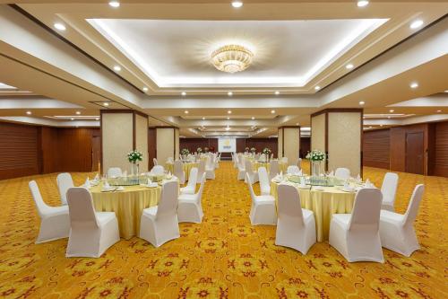 회의실/연회장, 선월드 호텔 왕푸징 (Sunworld Hotel Wangfujing) in 베이징 / 북경 회의실/연회장, 선월드 호텔 왕푸징 (Sunworld Hotel Wangfujing) in 베이징 / 북경