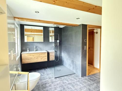 Revier Weggüetli (Revier Wegguetli) in Linthal Revier Weggüetli (Revier Wegguetli) in Linthal