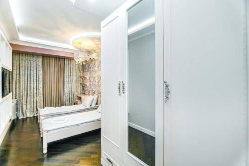 Park Azure cozy apartment by Baku Housing