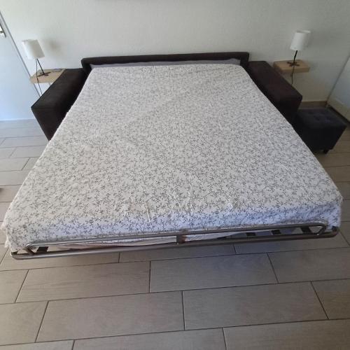 F1 à 5 minutes des plages et de la gare