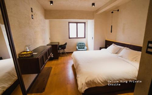 Puerta Vieja Hostel in San Cristobal De Las Casas Puerta Vieja Hostel in San Cristobal De Las Casas