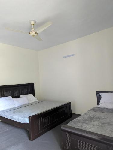 Kunhar Sarai Hotel Balakot - 1 MASTER & 1 TWIN BED ROOM in Shogran Kunhar Sarai Hotel Balakot - 1 MASTER & 1 TWIN BED ROOM in Shogran