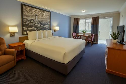 Creekside Inn & Suites in Willits Creekside Inn & Suites in Willits