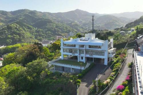 Exterior view, Sky Villa 湯河原 個室Ocean View 無料駐車無料送迎 near Atami Beachline Exterior view, Sky Villa 湯河原 個室Ocean View 無料駐車無料送迎 near Atami Beachline