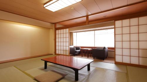 Atami New Fujiya Hotel in อาตามิ Atami New Fujiya Hotel in อาตามิ