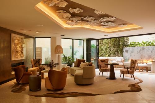 ردهة, فيلا كابري باي ذا سي (The Bower Coronado) in Coronado ردهة, فيلا كابري باي ذا سي (The Bower Coronado) in Coronado