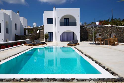 A szálláshely kívülről, Petra Exo Gialos Santorini in Exo Gialos Thiras A szálláshely kívülről, Petra Exo Gialos Santorini in Exo Gialos Thiras