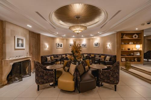 Food and beverages, Hotel Madison near Saint Germain des Pres Quarter Food and beverages, Hotel Madison near Saint Germain des Pres Quarter
