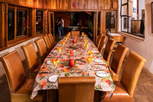 Pub/salon, Barkhan Dune Retreat in Solitaire Pub/salon, Barkhan Dune Retreat in Solitaire