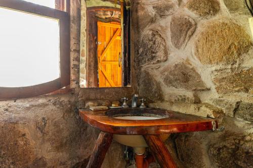 ห้องน้ำ, Habitaciones individuales en La Llave in ลา โปบลาซียง ตราสลาสเซียร์รัส ห้องน้ำ, Habitaciones individuales en La Llave in ลา โปบลาซียง ตราสลาสเซียร์รัส