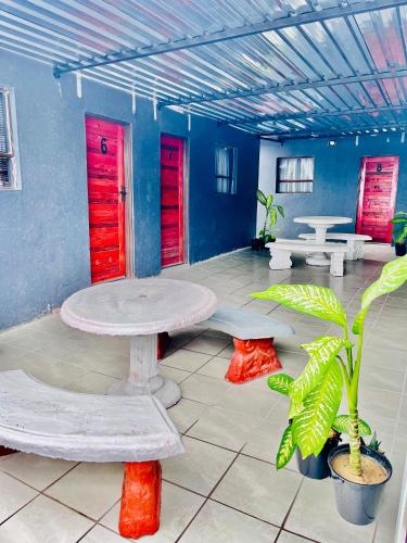 Executive Galaxy Guest House Nkowankowa Extension 2 in Agatha Executive Galaxy Guest House Nkowankowa Extension 2 in Agatha
