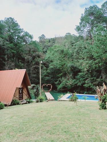 Samantha Hotel Campestre in 산타 크루스 베라파스 Samantha Hotel Campestre in 산타 크루스 베라파스