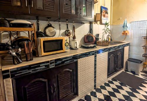 Dapur, Non Pakse Hostel & Coffee House in Pakse Dapur, Non Pakse Hostel & Coffee House in Pakse