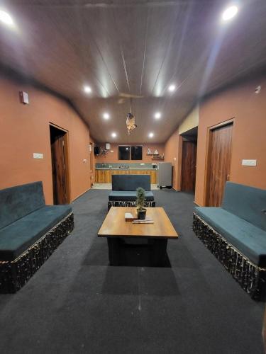 Naggar Studio - Art & Farm Lodge in Larankelo Naggar Studio - Art & Farm Lodge in Larankelo