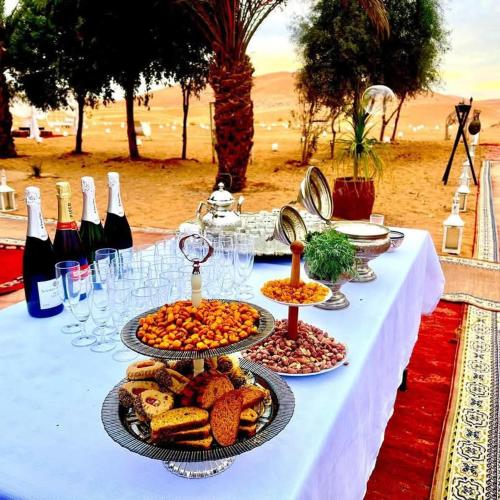Afficher, Aurum dunes Luxury camp in Rissani Afficher, Aurum dunes Luxury camp in Rissani
