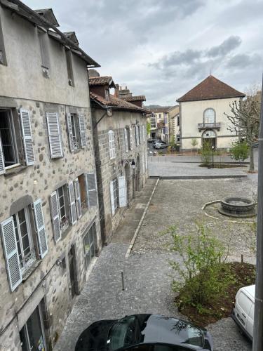 Vistas, Duplex T4 centre historique in Aurillac Vistas, Duplex T4 centre historique in Aurillac