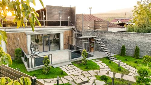 Garden Hills in Garni Garden Hills in Garni