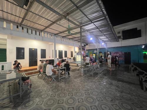 ระเบียง/ชานเรือน, A PATUXAY VIENTIANE HOTEL & APARTMENT in พาทูเซย์/วิคทอรี เกท ระเบียง/ชานเรือน, A PATUXAY VIENTIANE HOTEL & APARTMENT in พาทูเซย์/วิคทอรี เกท