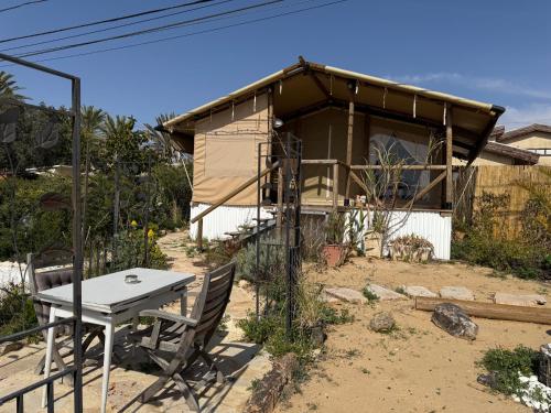 למדבר- חווית גלמפינג במדבר in Hatsavim למדבר- חווית גלמפינג במדבר in Hatsavim