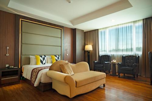 Nagoya Hill Hotel Batam in Nagoya Nagoya Hill Hotel Batam in Nagoya