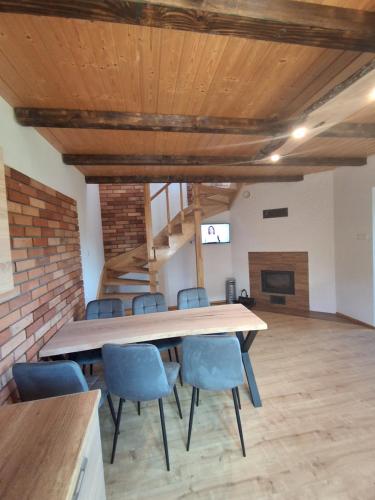 domki z kominkiem in Wolkowyja domki z kominkiem in Wolkowyja