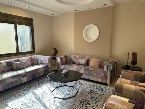 شقة مميزة ومريحة بموقع ممتاز بمكة المكرمة داخل حدود الحرم in Al Taniem شقة مميزة ومريحة بموقع ممتاز بمكة المكرمة داخل حدود الحرم in Al Taniem