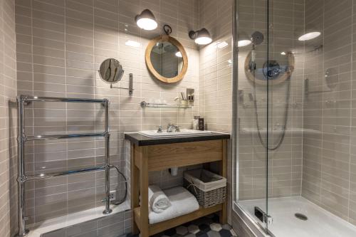 This photo about Hand and Spear shared on HyHotel.com