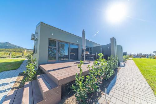 Cottage 5 - Leo Sky Farm in Suider-Paarl Cottage 5 - Leo Sky Farm in Suider-Paarl