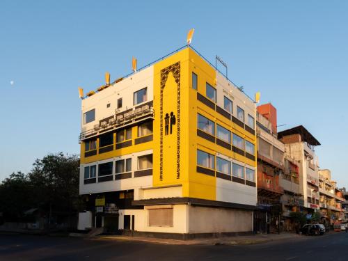 Exterior view, The Hosteller Jaipur, MI Road in Jaipur Exterior view, The Hosteller Jaipur, MI Road in Jaipur