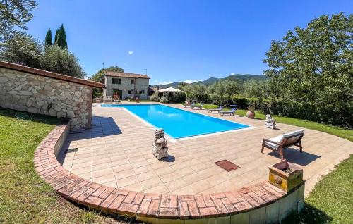 Luxury Villa with pool by Varental