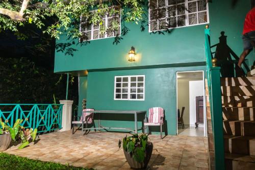 Hillcrest Sanctuary in Maraval Hillcrest Sanctuary in Maraval