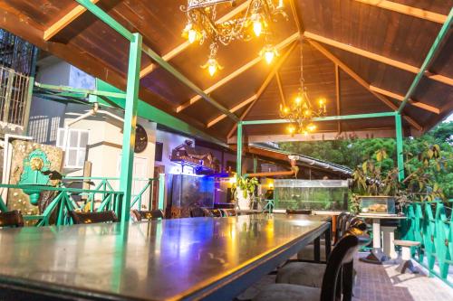 Hillcrest Sanctuary in Maraval Hillcrest Sanctuary in Maraval