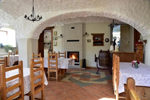 Gosciniec Nowa Wioska in Walbrzych Gosciniec Nowa Wioska in Walbrzych