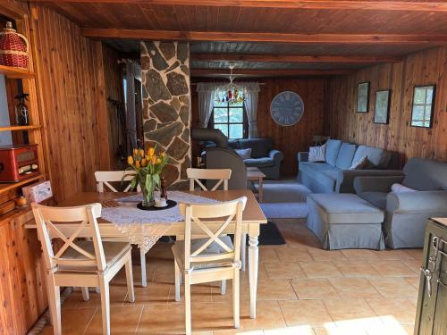 Chata u rybníka Machčák (Chata u rybnika Machcak) in Chudoslavice Chata u rybníka Machčák (Chata u rybnika Machcak) in Chudoslavice