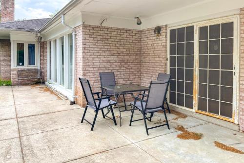 9 Mi to National Mall Spacious Bethesda Retreat! in Bethesda (Maryland) 9 Mi to National Mall Spacious Bethesda Retreat! in Bethesda (Maryland)