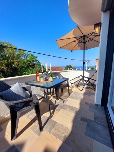 Green Castle in 烏耶哈 Green Castle in 烏耶哈