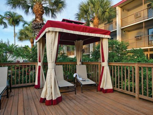 Sadržaji, Red Roof PLUS+ & Suites Naples Downtown-5th Ave S in Naples (FL) Sadržaji, Red Roof PLUS+ & Suites Naples Downtown-5th Ave S in Naples (FL)