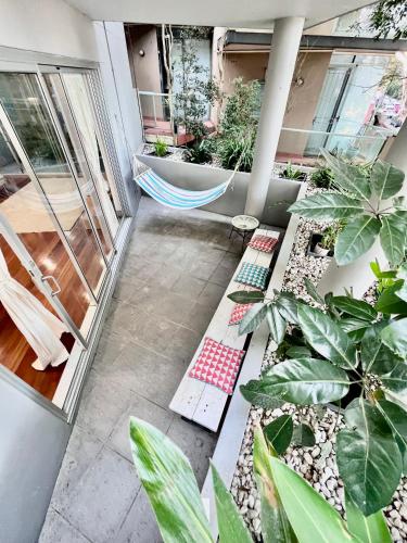 View, Bondi Stylish Bedroom Close to the Beach in Bellevue Hill View, Bondi Stylish Bedroom Close to the Beach in Bellevue Hill