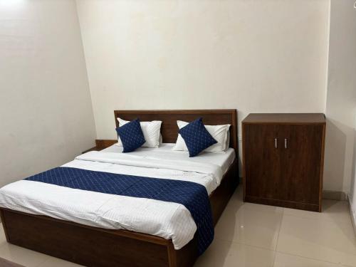 Hotel moon river in Haripur Kalan Hotel moon river in Haripur Kalan