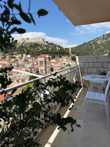 Oleander Apartment & Room Centar in Hvar Oleander Apartment & Room Centar in Hvar